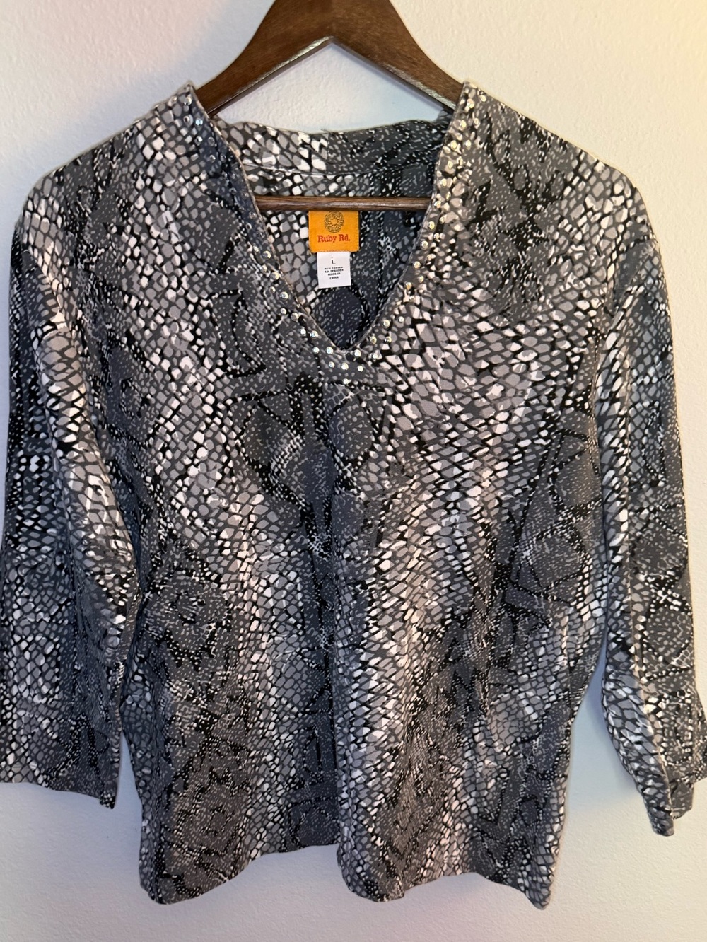 Ruby Rd. Black & White Snake-Print V-Neck Tunic